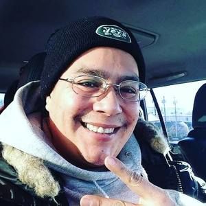 Meet your Posher, Luis